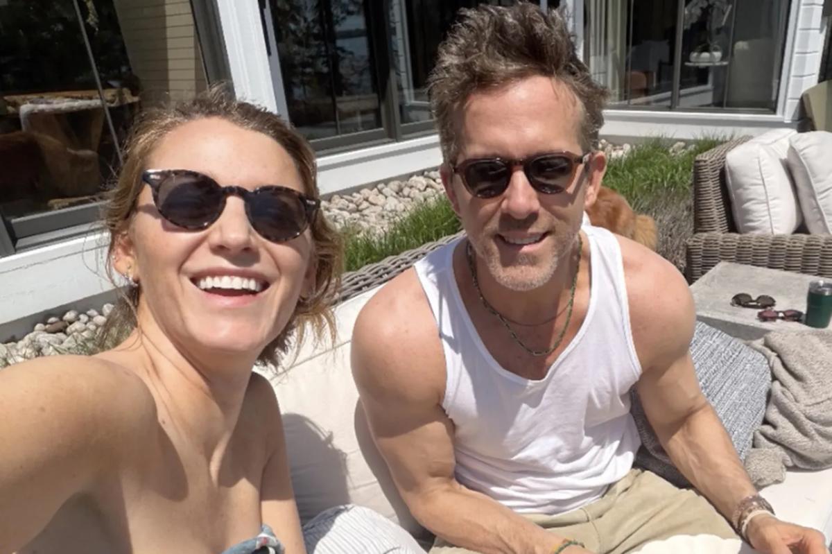 Blake Lively Ryan Reynolds Biceps Yummy Instagram