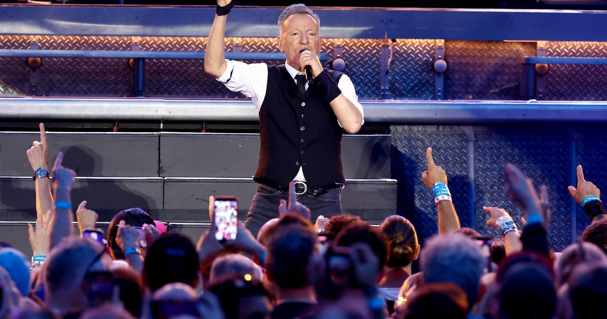 Bruce Springsteen Power To The People Festival Foo Fighters Midterms
