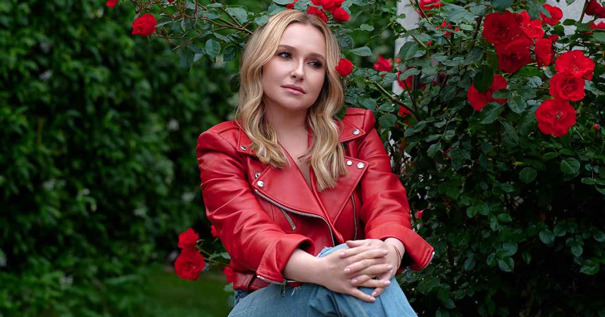Hayden Panettiere Comes Out Bisexual