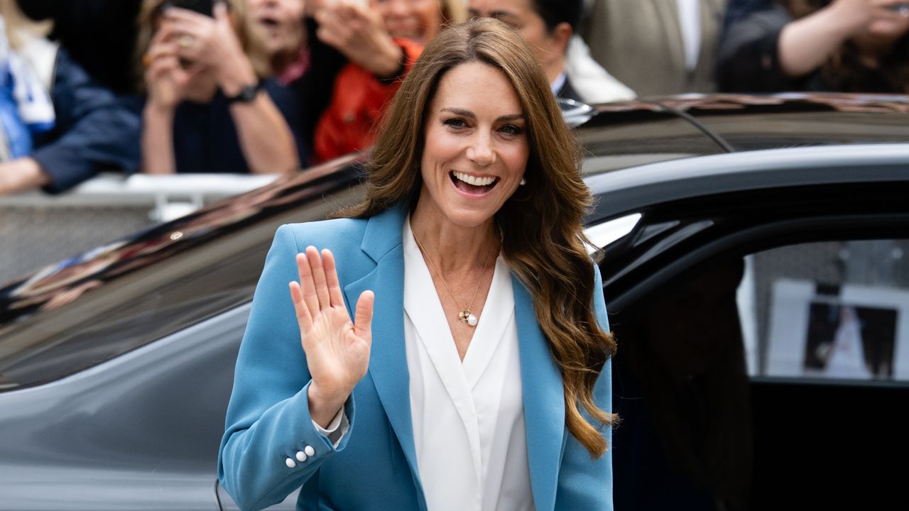 Kate Middleton Italy First Solo Trip Since Cancer Diagnosis