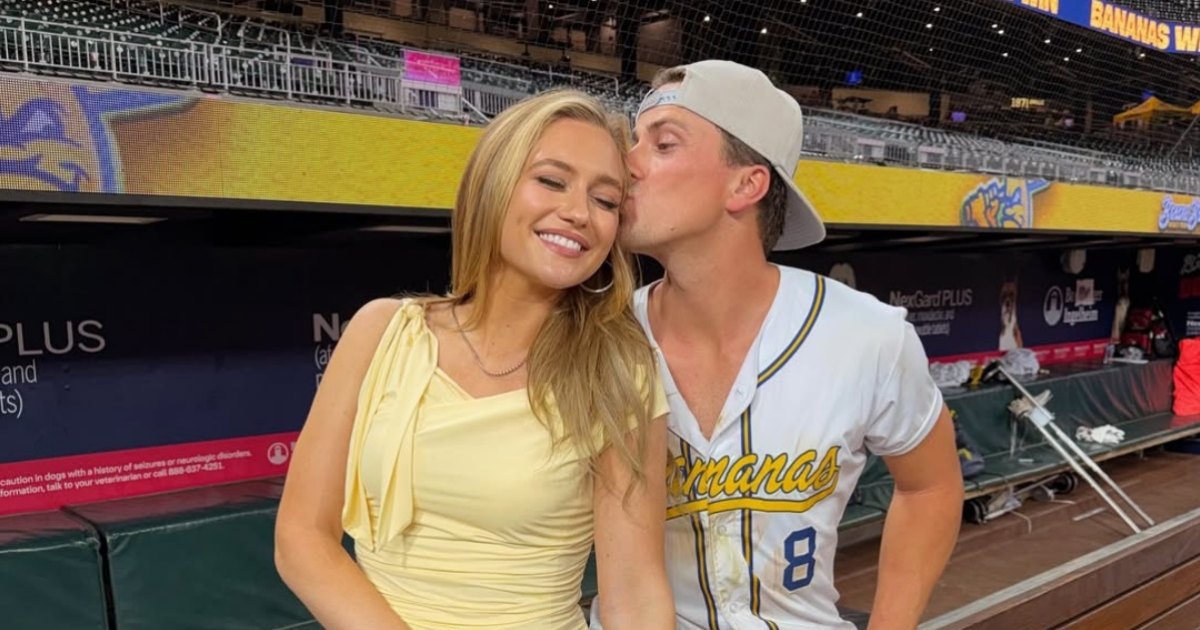 Maggie Sajak Jackson Olson Savannah Bananas Game