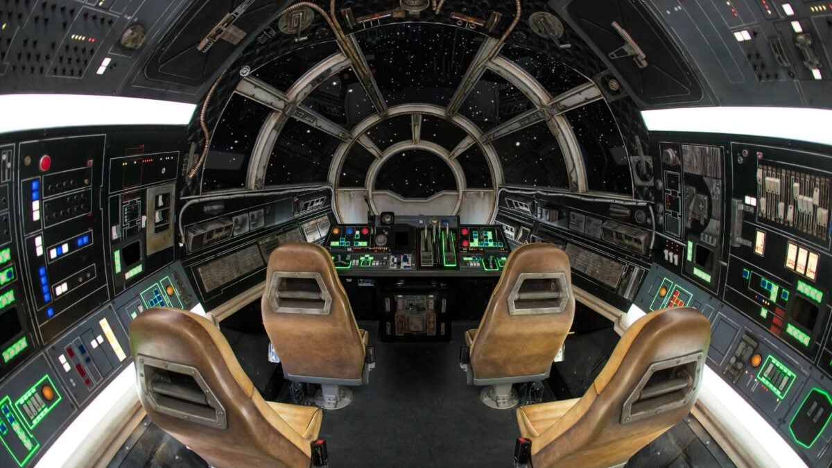 Millennium Falcon Smugglers Run Mandalorian Grogu Update