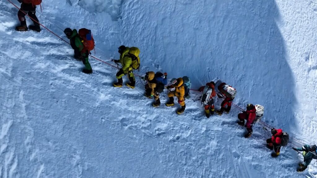 Two Climbers Die Mount Everest 2026 Overcrowding